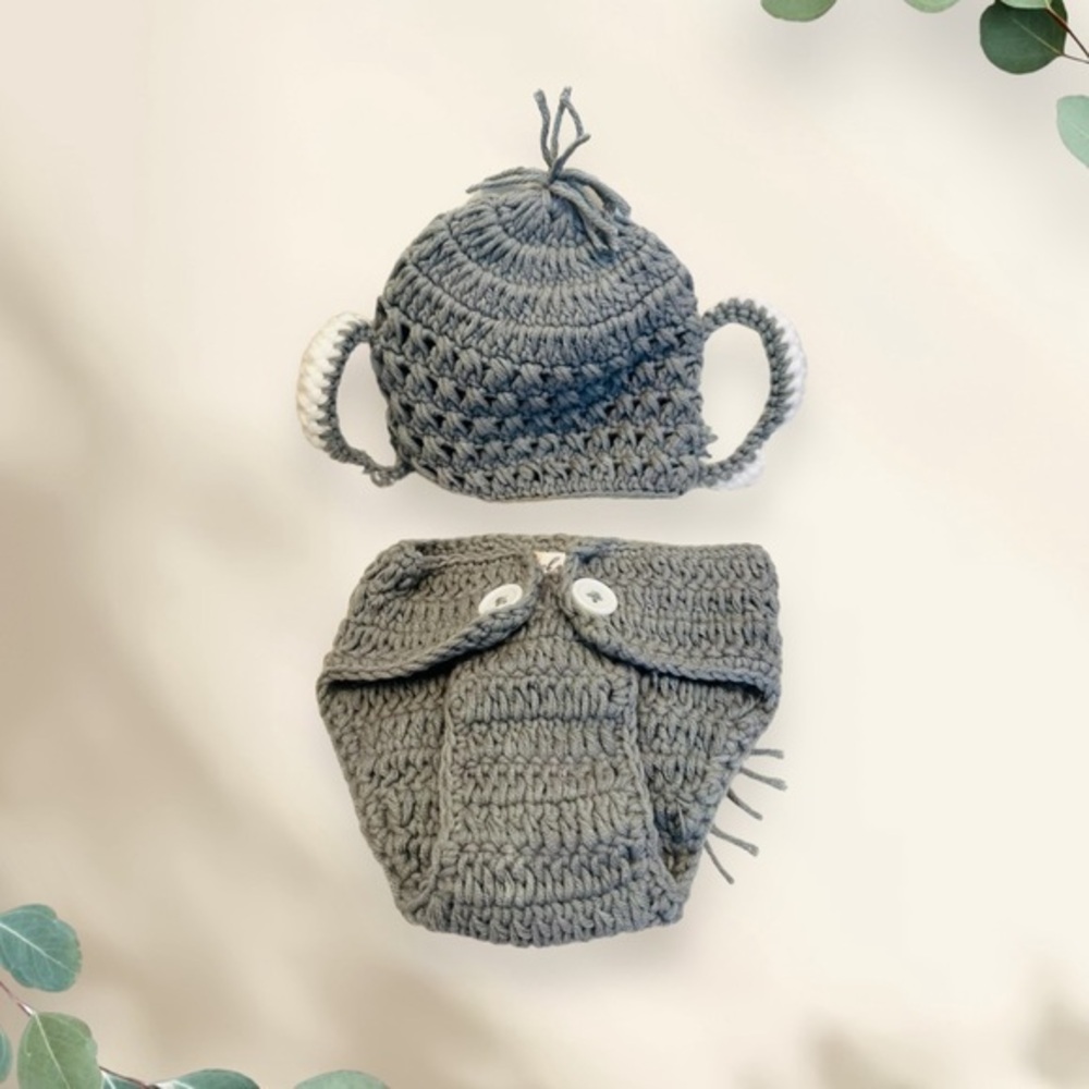 A little peanut for the elephant💜🩵 newborn photo outfit